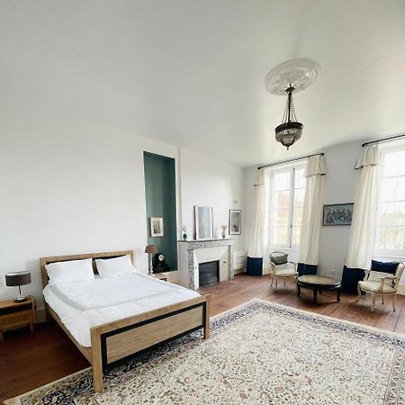 Villa Sequoia - Grande Chambre Avec Sdb Privee バザス エクステリア 写真